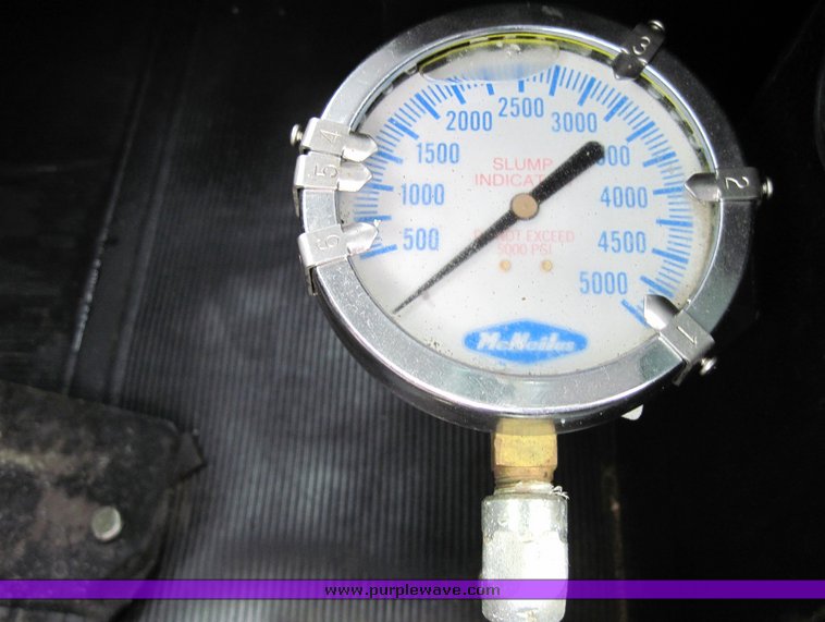 image for item 3930 Mcneilus 11 cubic-yard mixer