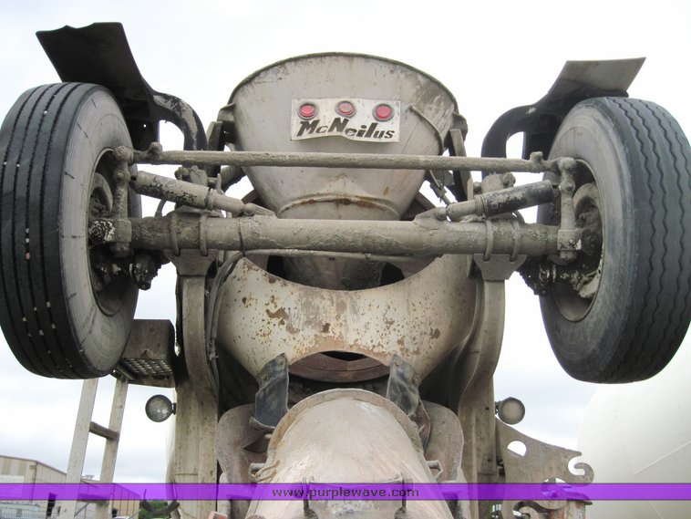 image for item 3931 Mcneilus 11 cubic-yard mixer