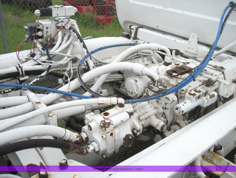 image for item 3931 Mcneilus 11 cubic-yard mixer