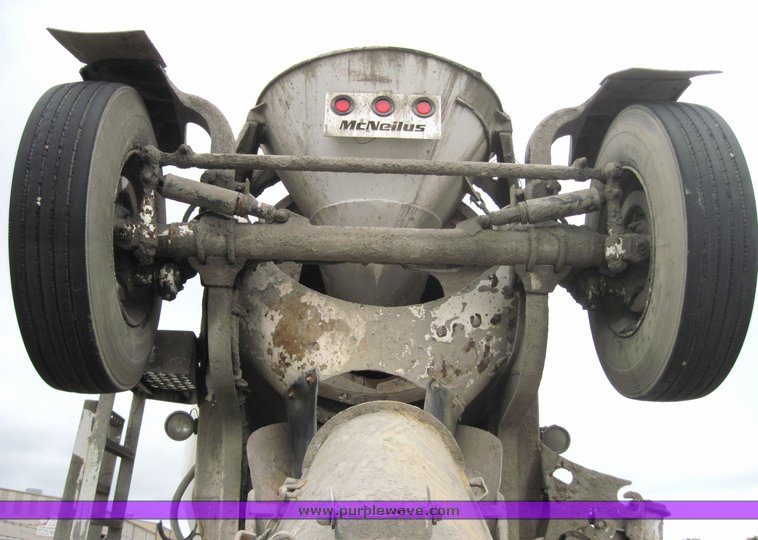 image for item 3932 Mcneilus 11 cubic-yard mixer