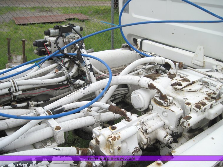 image for item 3932 Mcneilus 11 cubic-yard mixer