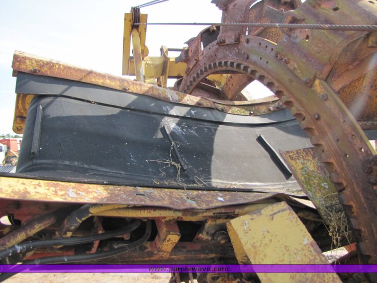 image for item 3934 1968 Cleveland V110 wheel trencher