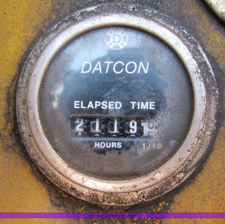 image for item 3935 Leroy Q600DC 600 cfm air compressor