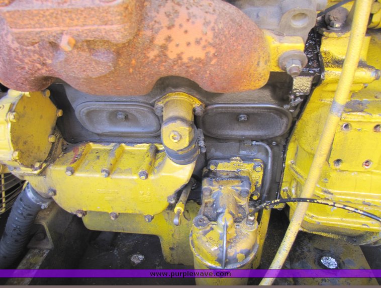 image for item 3935 Leroy Q600DC 600 cfm air compressor