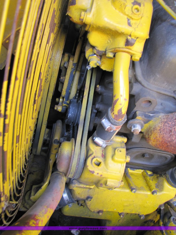 image for item 3935 Leroy Q600DC 600 cfm air compressor