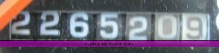 image for item 4302 2000 Freightliner FL112 dump truck