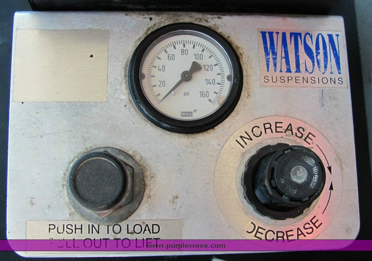 image for item 4303 2000 Freightliner FL112 dump truck