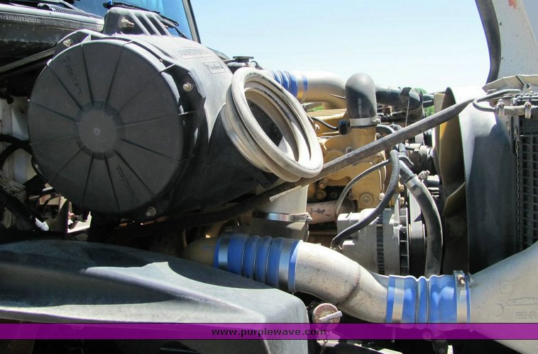 image for item 4303 2000 Freightliner FL112 dump truck