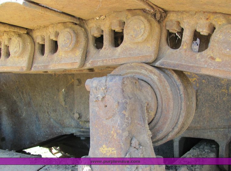 image for item 4304 1975 Caterpillar D6C dozer