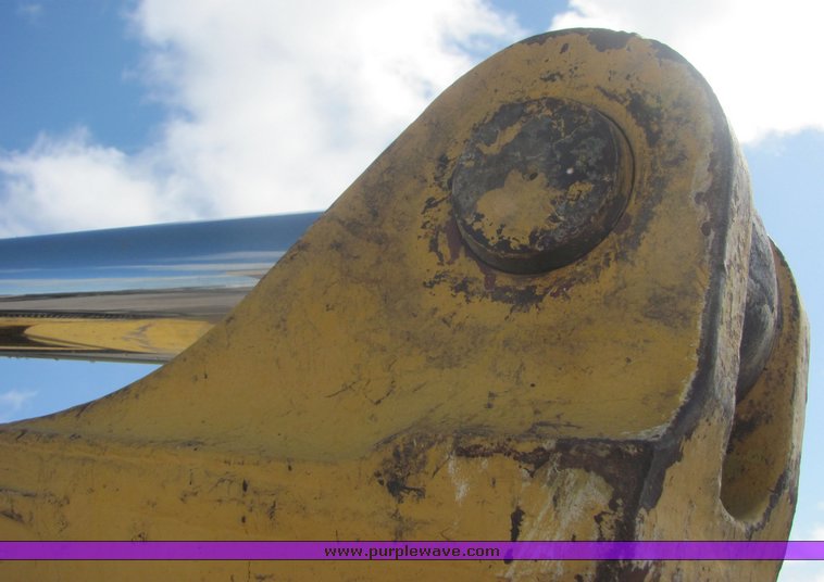 image for item 4660 1994 Komatsu PC220LC-6 excavator