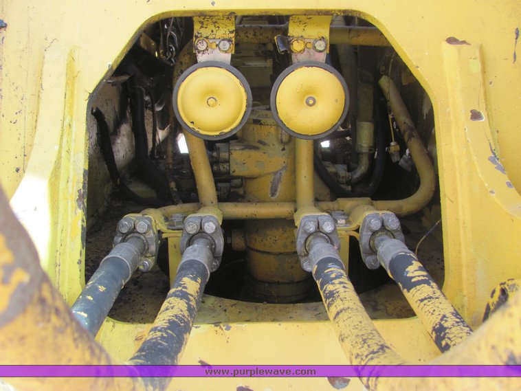 image for item 4660 1994 Komatsu PC220LC-6 excavator