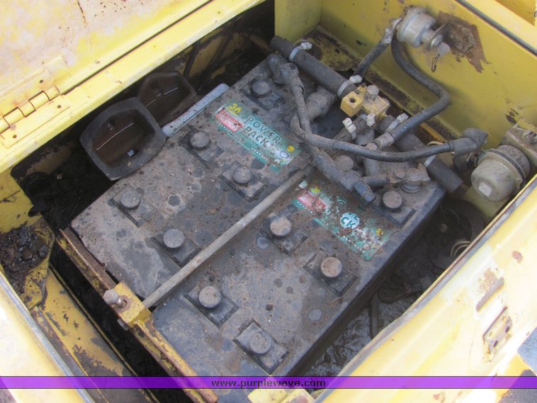 image for item 4660 1994 Komatsu PC220LC-6 excavator