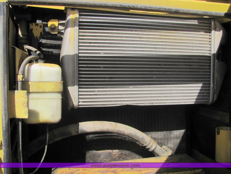 image for item 4660 1994 Komatsu PC220LC-6 excavator