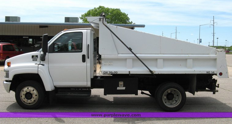 image for item 5003 2002 Chevrolet C4500 dump truck