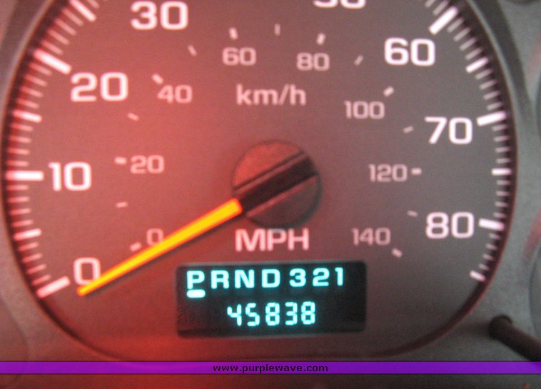 image for item 5003 2002 Chevrolet C4500 dump truck