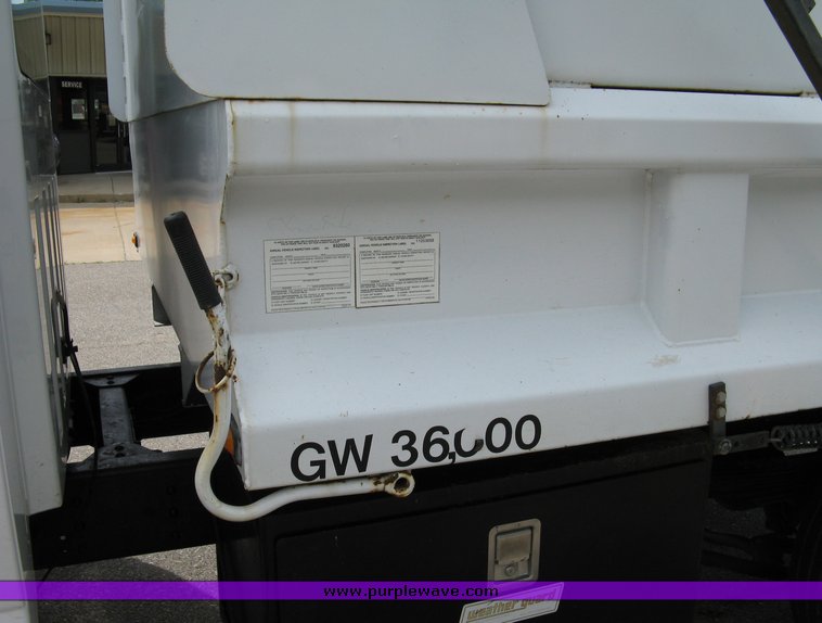 image for item 5003 2002 Chevrolet C4500 dump truck