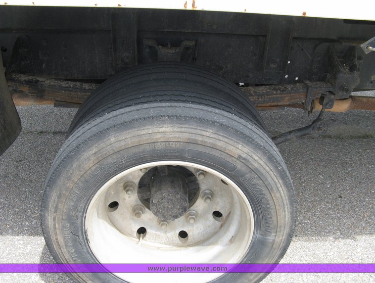 image for item 5003 2002 Chevrolet C4500 dump truck