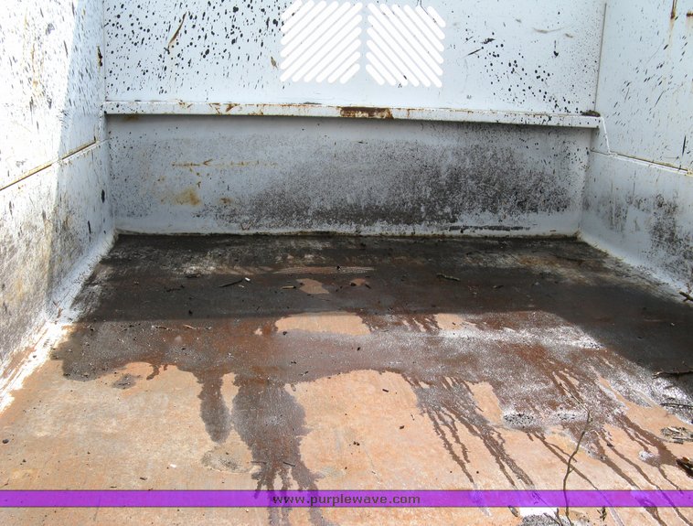 image for item 5003 2002 Chevrolet C4500 dump truck