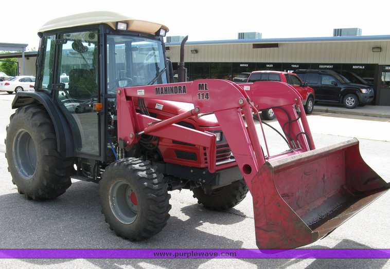 image for item 5004 2004 Mahindra 4510 4WD cab tractor with Mahindra ML114 loader and 6' bucket