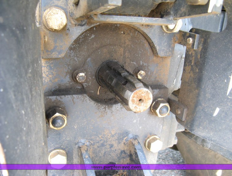 image for item 5004 2004 Mahindra 4510 4WD cab tractor with Mahindra ML114 loader and 6' bucket