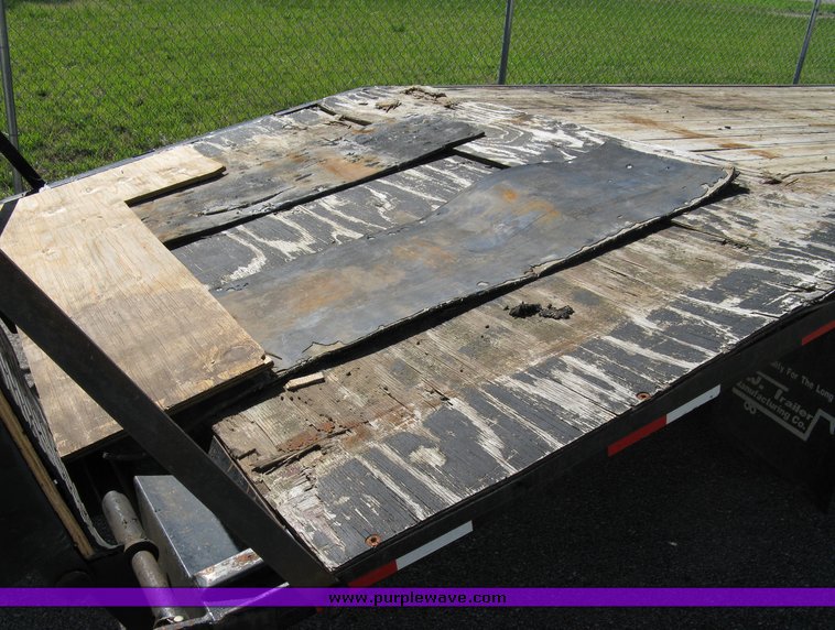 image for item 5008 2004 PJ 20' pintle hitch trailer