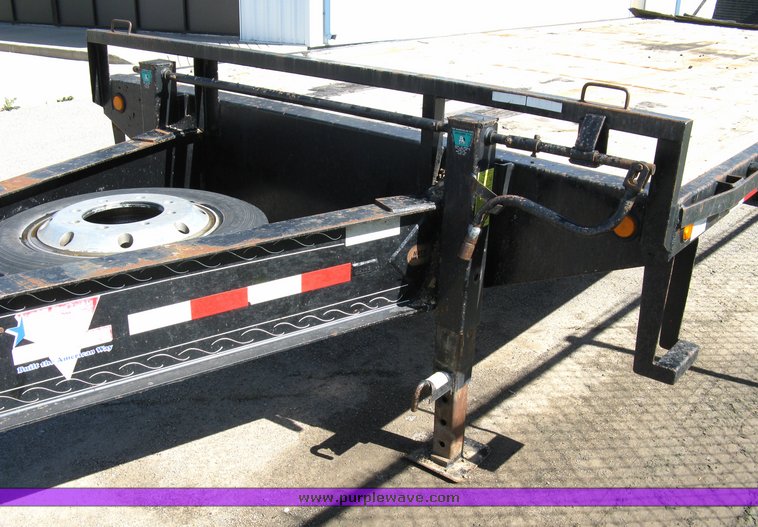 image for item 5008 2004 PJ 20' pintle hitch trailer