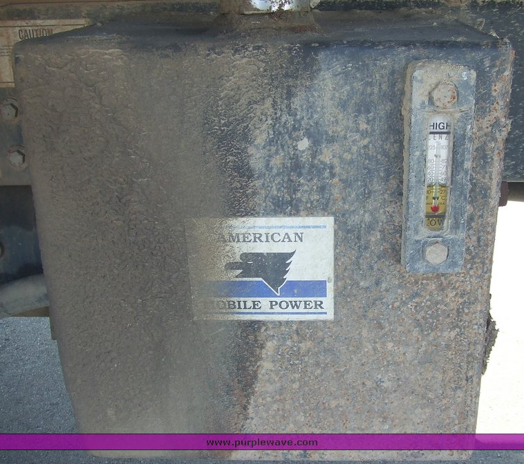 image for item 6634 1992 International Series 4900 dump truck