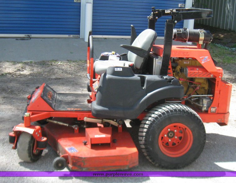 image for item 7068 2008 Bad Boy 7200AOS lawn mower