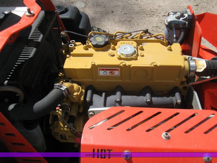 image for item 7068 2008 Bad Boy 7200AOS lawn mower