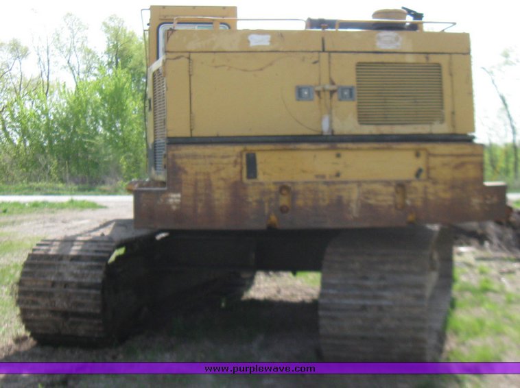 image for item 7110 1985 Caterpillar 231 hydraulic excavator