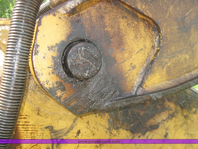 image for item 7110 1985 Caterpillar 231 hydraulic excavator