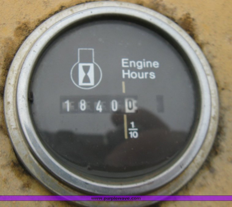 image for item 7362 Hyster C330A roller