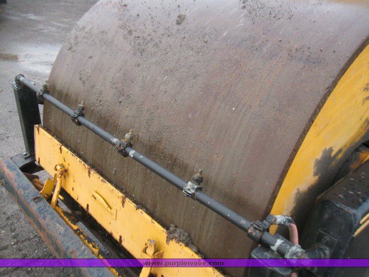 image for item 7362 Hyster C330A roller