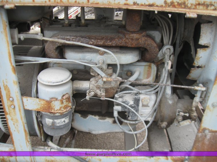 image for item 7364 Lincoln SA-200-F-163 arc welder generator