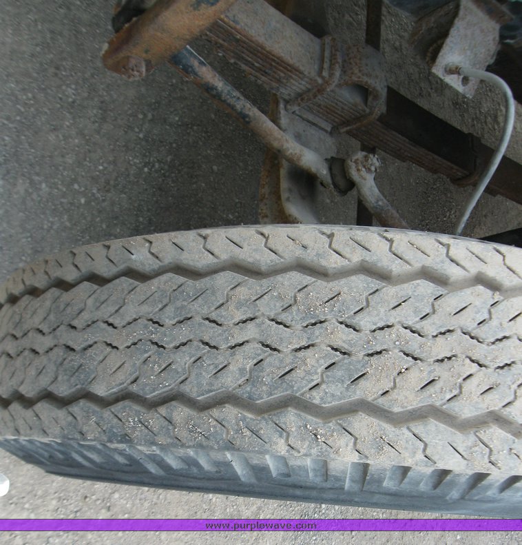 image for item 7366 1979 International truck