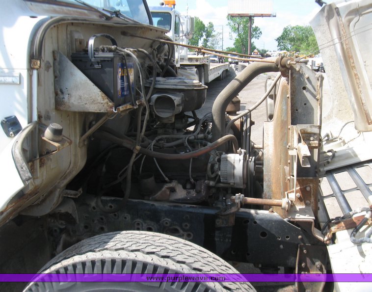 image for item 7366 1979 International truck