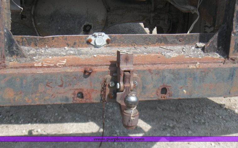 image for item 7366 1979 International truck