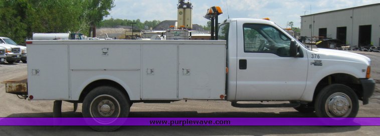 image for item 7367 1999 Ford F-450 Super Duty pickup