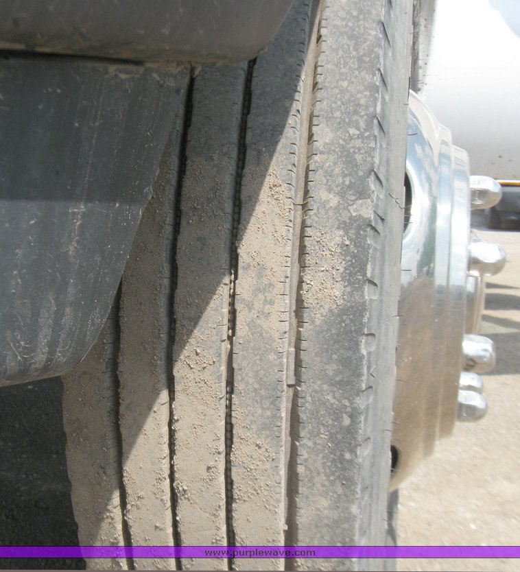 image for item 7367 1999 Ford F-450 Super Duty pickup