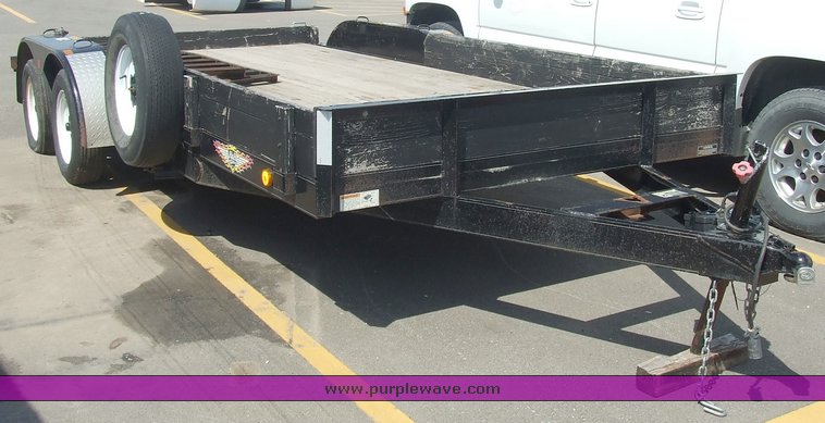 image for item 2050 2006 H&H 22' tandem axle trailer