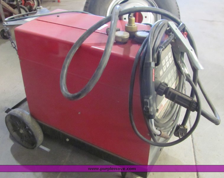 image for item 4501 Lincoln Electric wire feed welder