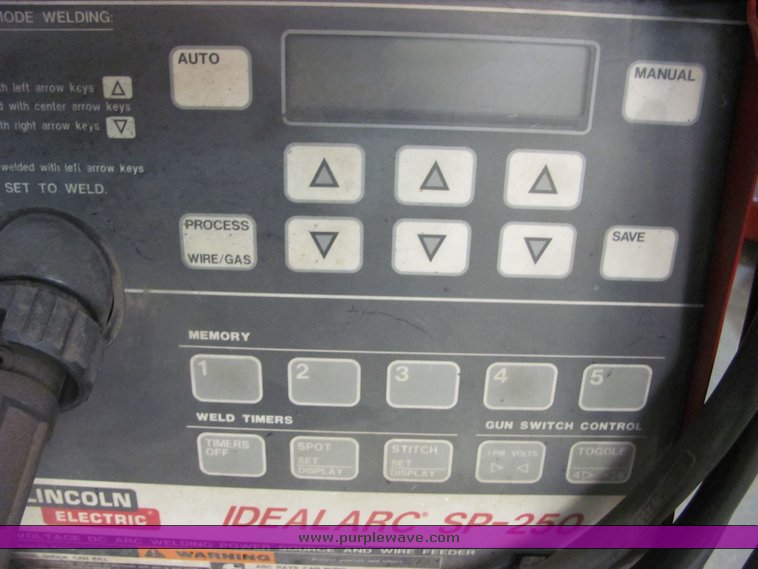 image for item 4501 Lincoln Electric wire feed welder