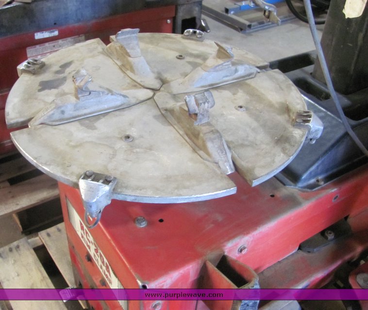 image for item 4506 Coats RC-20A rim clamp tire machine