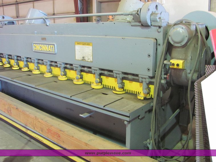 image for item 4514 Cincinnati 10' metal shear