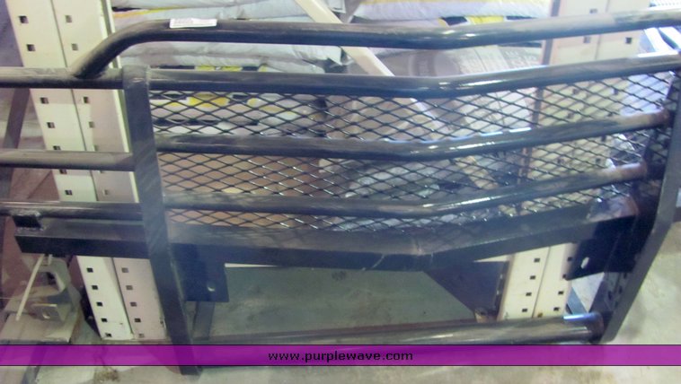 image for item 4533 New grill guard