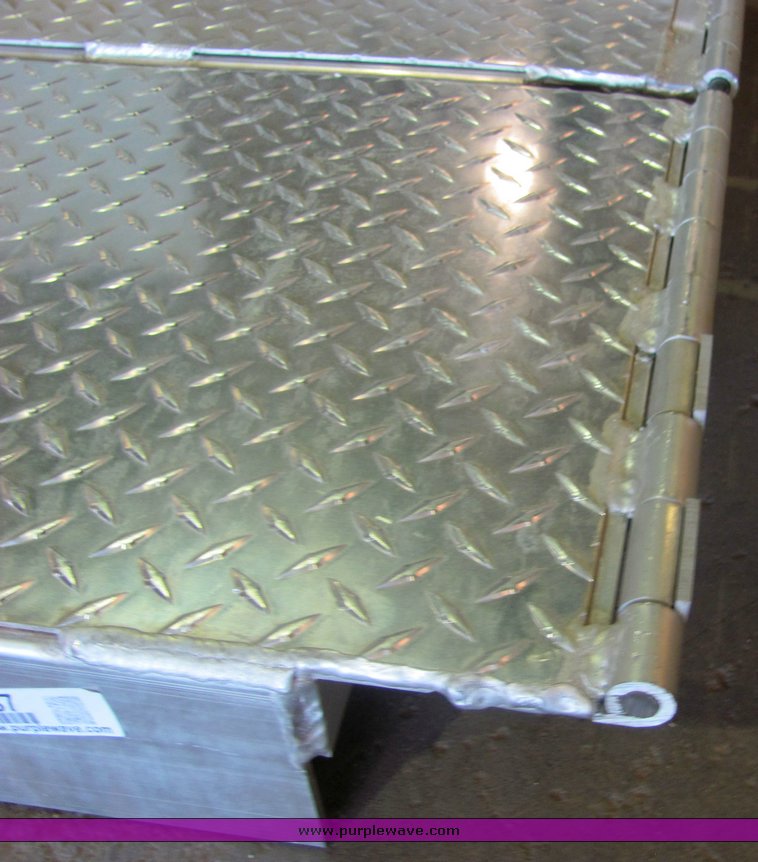 image for item 4537 6'L x 18"W aluminum ramp extension