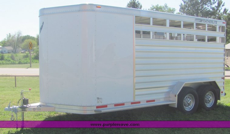 image for item 4566 2008 Featherlite stock/combo trailer