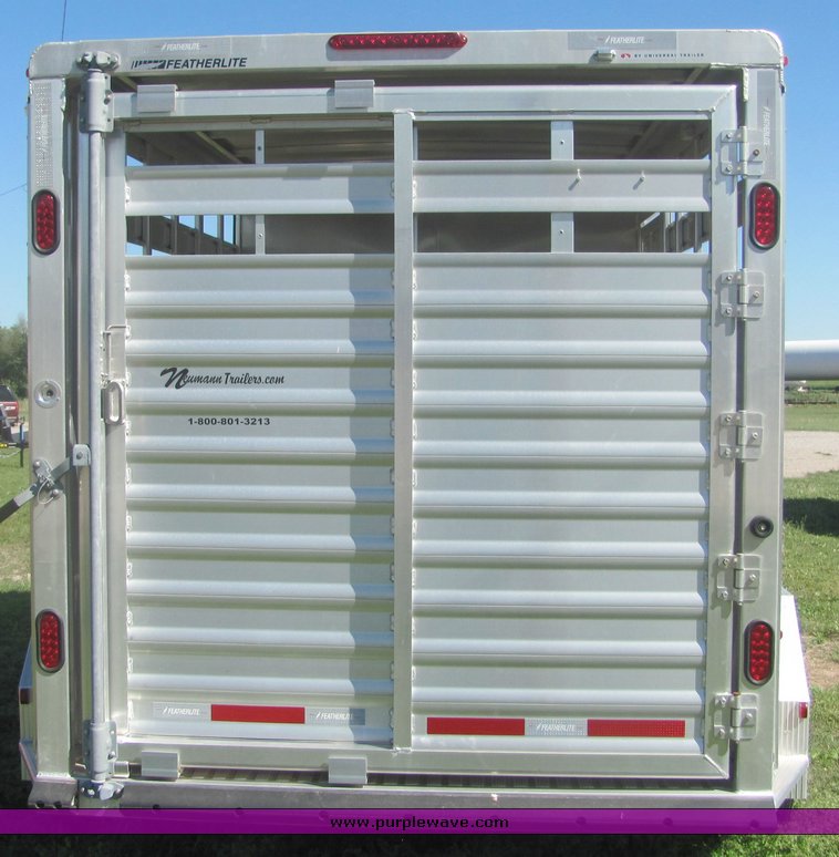 image for item 4566 2008 Featherlite stock/combo trailer