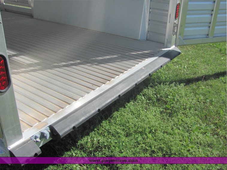 image for item 4566 2008 Featherlite stock/combo trailer