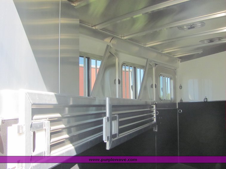 image for item 4567 2007 Feather Lite aluminum three horse slant trailer